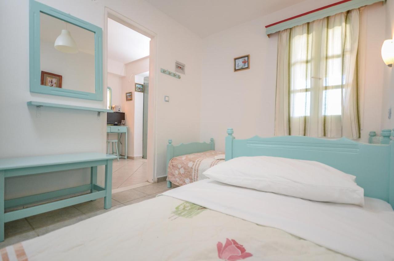 Sunday Studios Agia Anna  Rum bild